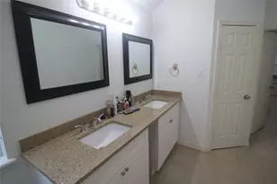 21506 Wellsford Glen Dr, Katy, TX 77449 - Photo 12