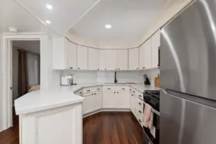 215 Caplin St, Houston, TX 77022 - Photo 12
