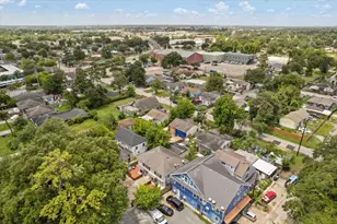 215 Caplin St, Houston, TX 77022 - Photo 26
