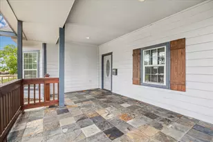 3811 Walker St, Houston, TX 77023 - Photo 4