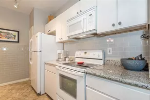 3284 Holly Hall St, Houston, TX 77054 - Photo 6