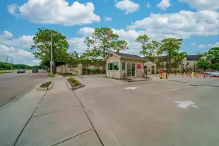 3284 Holly Hall St, Houston, TX 77054 - Photo 2