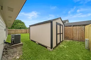 10519 Berclair Dr, Houston, TX 77038 - Photo 18