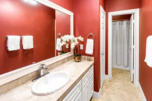 1412 Cabot Lakes Dr, League City, TX 77573 - Photo 36