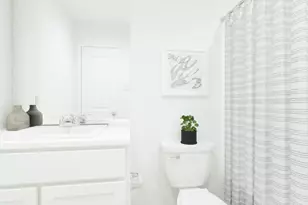 393 Lucia Way, Cleveland, TX 77327 - Photo 10