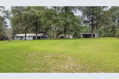 185 Rayon W, Livingston, TX 77351 - Photo 2