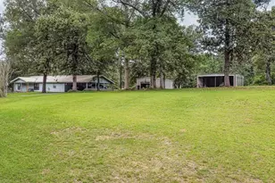 185 Rayon W, Livingston, TX 77351 - Photo 2