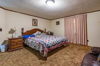 185 Rayon W, Livingston, TX 77351 - Photo 12