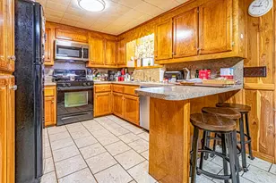 185 Rayon W, Livingston, TX 77351 - Photo 16