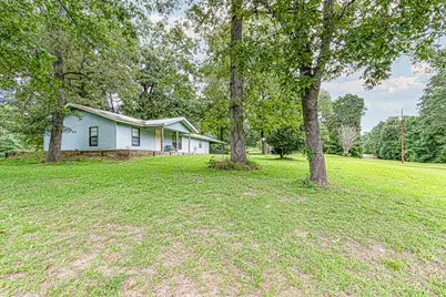 185 Rayon W, Livingston, TX 77351 - Photo 6