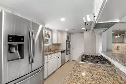 24610 Green Moss Drive, Houston, TX 77336 - Photo 22