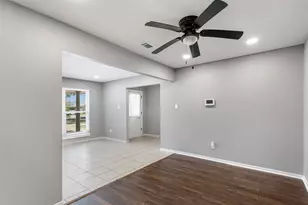 24610 Green Moss Dr, Houston, TX 77336 - Photo 18
