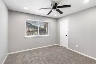 24610 Green Moss Dr, Houston, TX 77336 - Photo 32