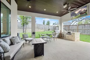 1715 Mission Oaks Ct, Conroe, TX 77304 - Photo 40