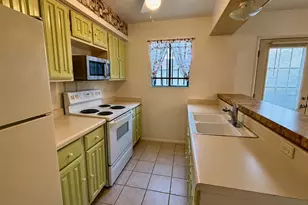 2110 Wilcrest Dr, Houston, TX 77042 - Photo 8