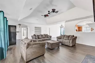 14633 Laramie Trail, Montgomery, TX 77316 - Photo 8