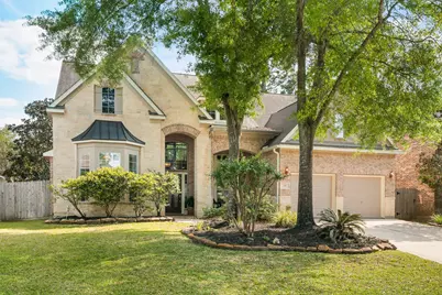 15 Monet Bend Place, The Woodlands, TX 77382 - Photo 2