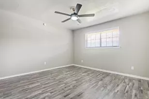1212 Hampshire Ln, Richardson, TX 75080 - Photo 2