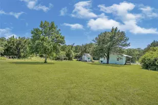 890 Paradise Dr, Coldspring, TX 77331 - Photo 18