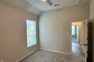 13627 Lago Vis Dr, Iowa Colony, TX 77583 - Photo 14