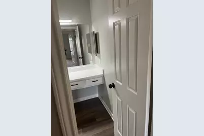 9255 W Sam Houston Pkwy S Parkway #407, Houston, TX 77099 - Photo 4