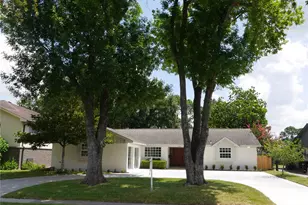 5722 N Braeswood Blvd, Houston, TX 77096 - Photo 2