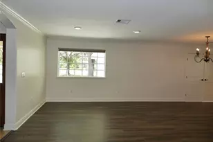 5722 N Braeswood Blvd, Houston, TX 77096 - Photo 8