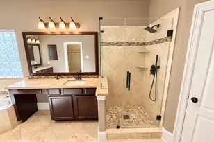 13101 Hollow Garden Lane, Rosharon, TX 77583 - Photo 26