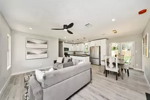 712 Mobile Dr, Pasadena, TX 77506 - Photo 10