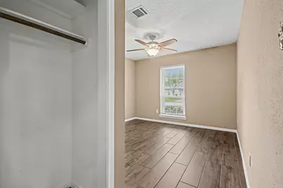 16807 David Glen Drive, Friendswood, TX 77546 - Photo 10