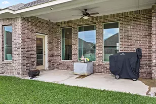 2725 Lakeside Shr Dr, League City, TX 77573 - Photo 24