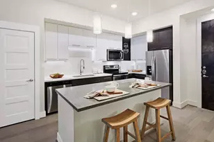 2727 Travis St, Houston, TX 77006 - Photo 4