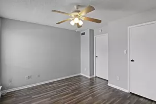 3919 Fairmont Pkwy, Pasadena, TX 77504 - Photo 12