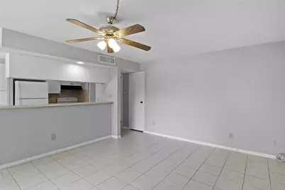 3919 Fairmont Parkway #257, Pasadena, TX 77504 - Photo 2