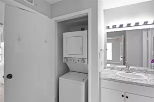 3919 Fairmont Pkwy, Pasadena, TX 77504 - Photo 10