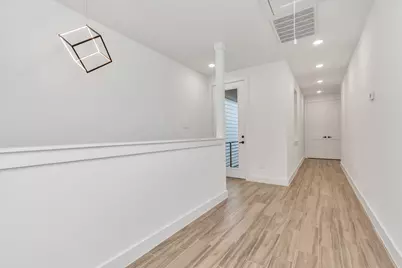 5616 Savyon Drive, Houston, TX 77091 - Photo 10