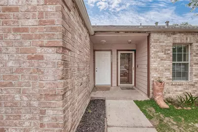 5020 Ridgevan Drive, Houston, TX 77053 - Photo 2