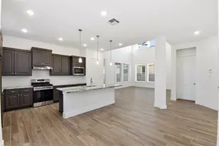 7734 Clover Gully Ln, Katy, TX 77493 - Photo 2