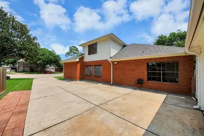 14510 Cardinal Creek Court, Houston, TX 77062 - Photo 4