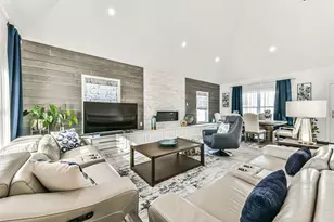 3635 Foremast Dr, Galveston, TX 77554 - Photo 16