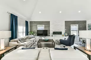 3635 Foremast Dr, Galveston, TX 77554 - Photo 14