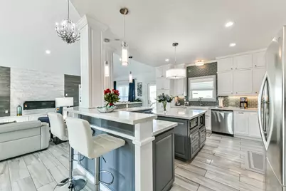 3635 Foremast Drive, Galveston, TX 77554 - Photo 18