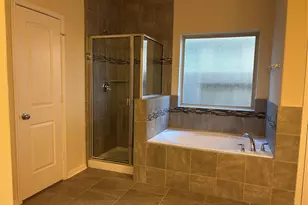 331 W Bend Dr, League City, TX 77573 - Photo 14