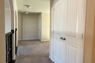 331 W Bend Dr, League City, TX 77573 - Photo 10