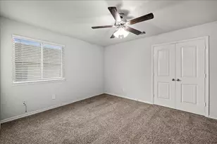 1605 Navarro Dr, Brenham, TX 77833 - Photo 14