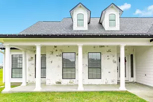 1132 Mill Rd, Angleton, TX 77515 - Photo 6
