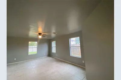 19706 Shores Edge Drive, Tomball, TX 77375 - Photo 4