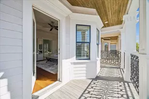 1534 Nicholson St, Houston, TX 77008 - Photo 4