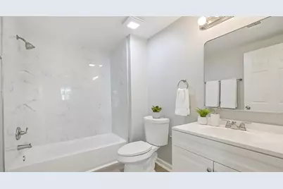 1428 E 36th Street, Houston, TX 77022 - Photo 10