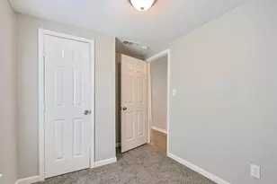 1428 E 36th St, Houston, TX 77022 - Photo 14